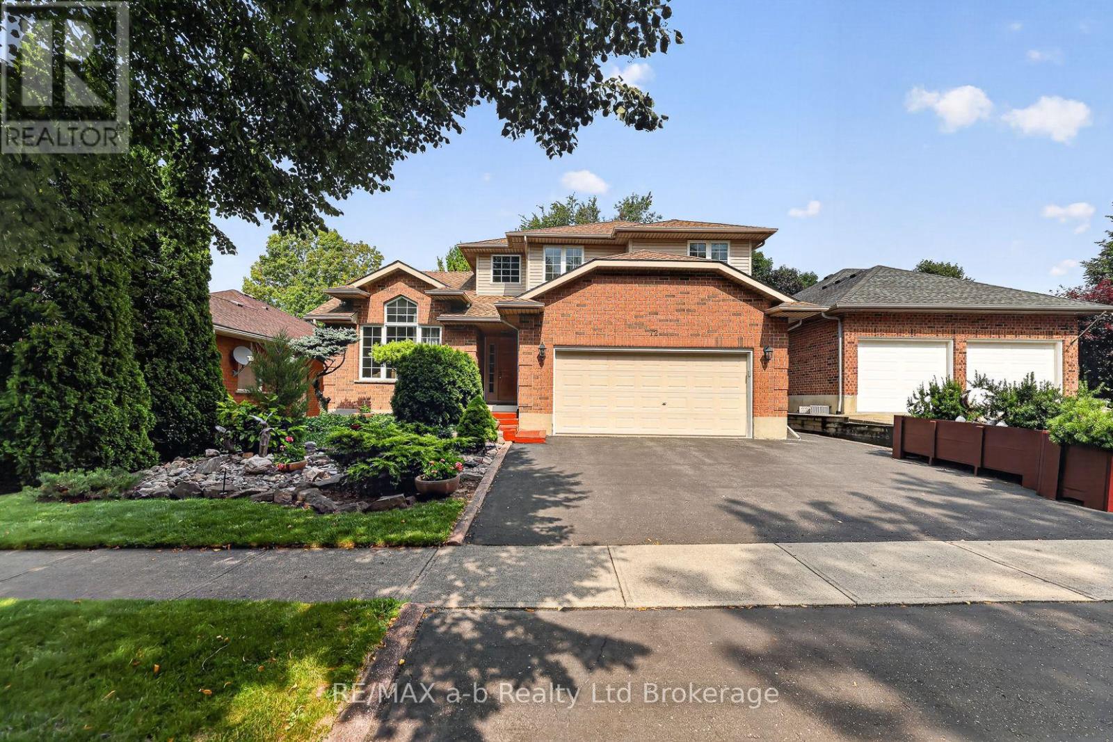 72 Indian Road, Woodstock (Woodstock - North), Ontario  N4T 1R5 - Photo 3 - X13665188