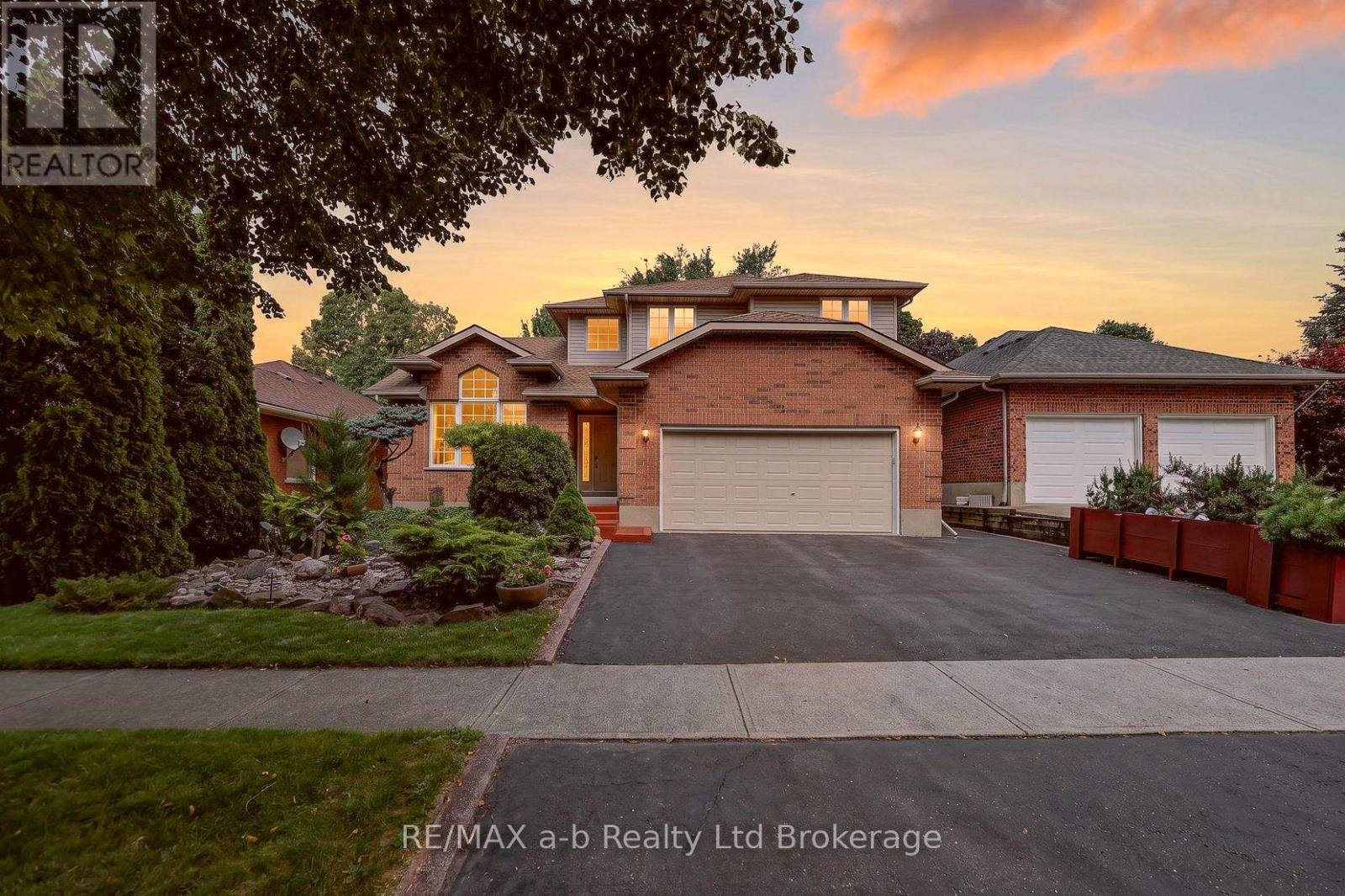 72 Indian Road, Woodstock (Woodstock - North), Ontario  N4T 1R5 - Photo 4 - X13665188