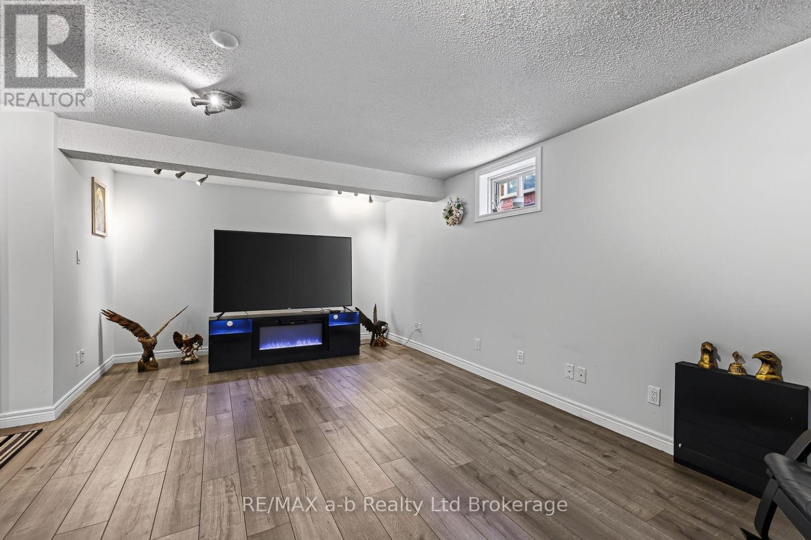72 Indian Road, Woodstock (Woodstock - North), Ontario  N4T 1R5 - Photo 44 - X13665188