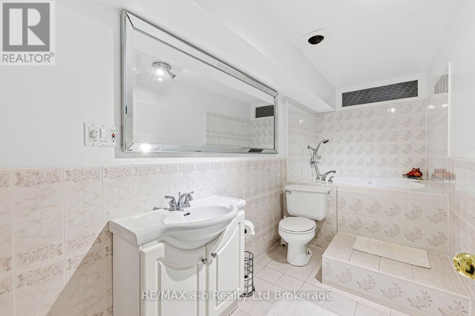 72 Indian Road, Woodstock (Woodstock - North), Ontario  N4T 1R5 - Photo 45 - X13665188