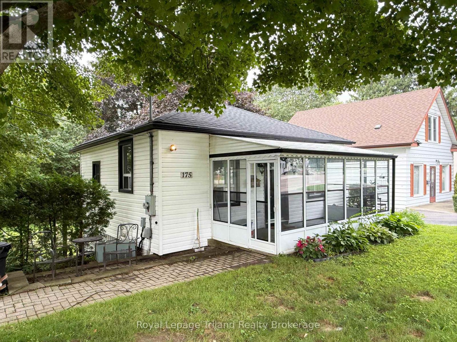 175 Bell Street, Ingersoll (Ingersoll - North), Ontario  N5C 2P2 - Photo 2 - X13668240