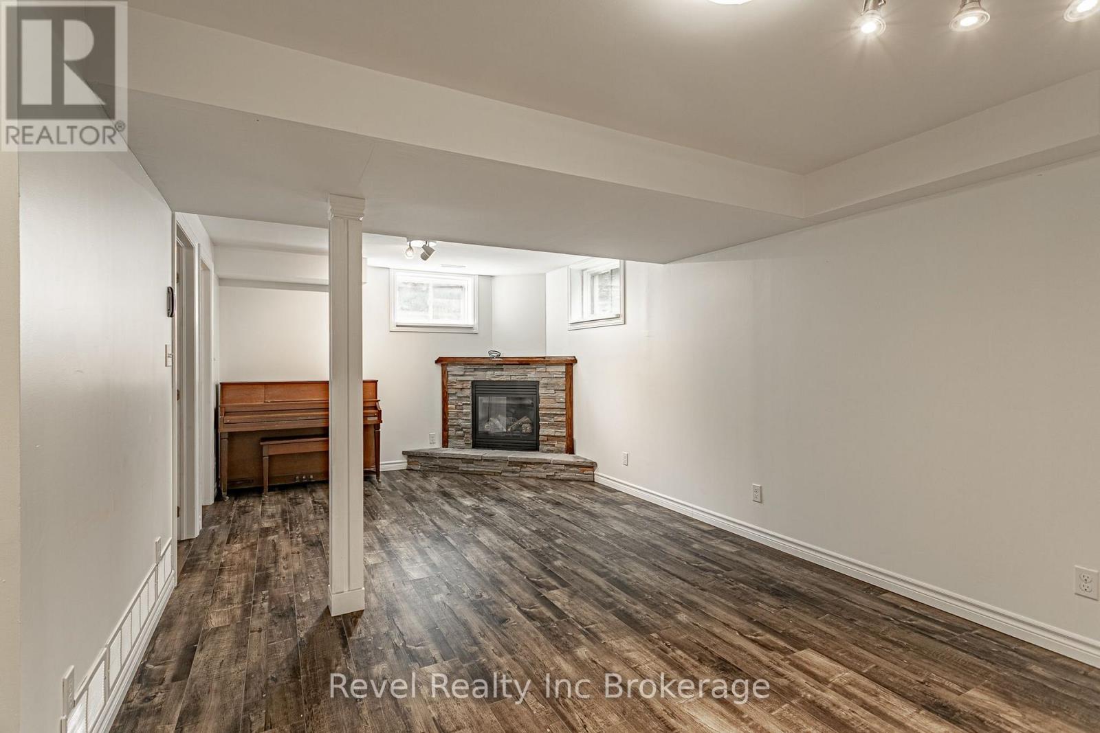 420 Sales Drive, Woodstock (Woodstock - South), Ontario  N4S 0B6 - Photo 22 - X13669750