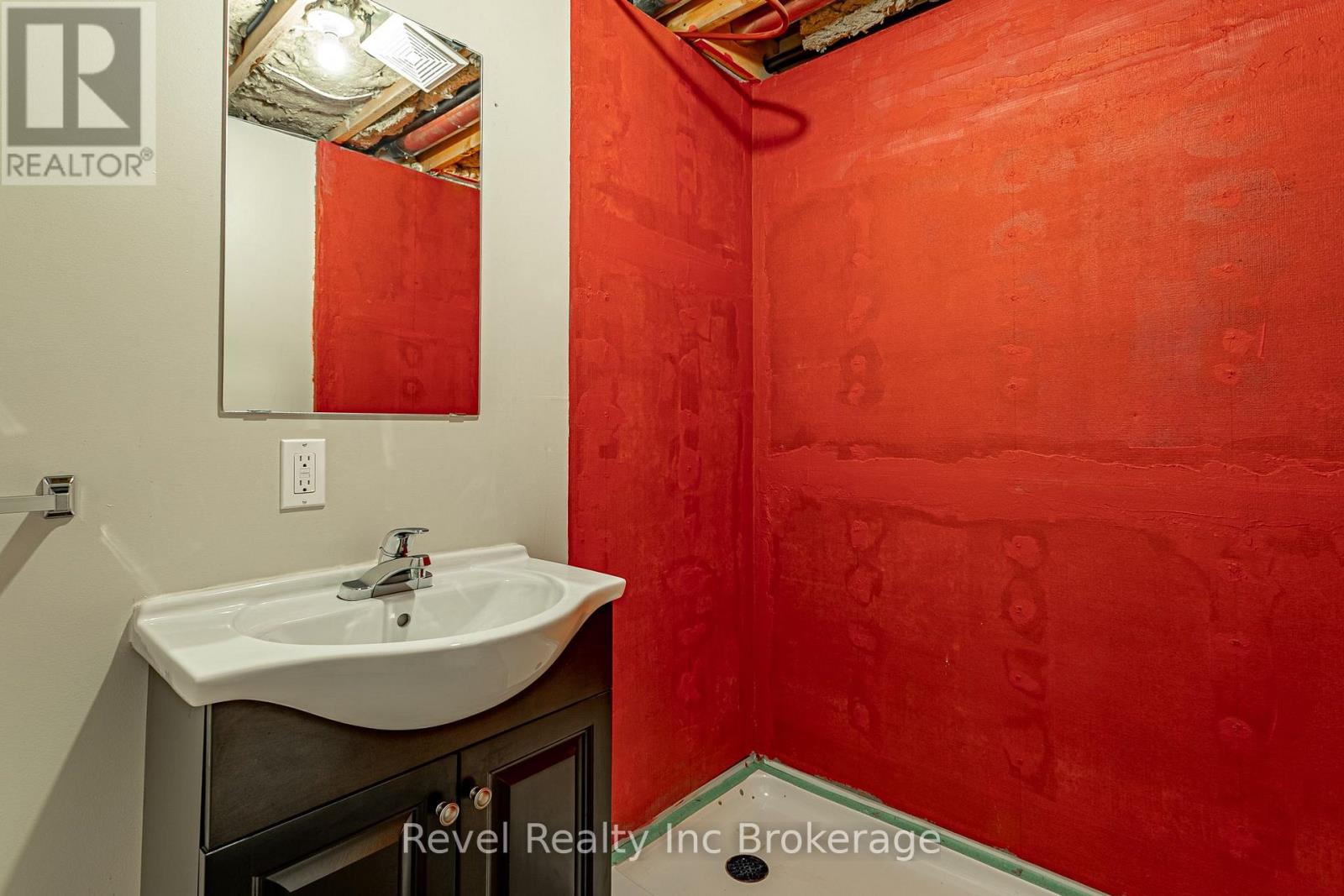 420 Sales Drive, Woodstock (Woodstock - South), Ontario  N4S 0B6 - Photo 24 - X13669750