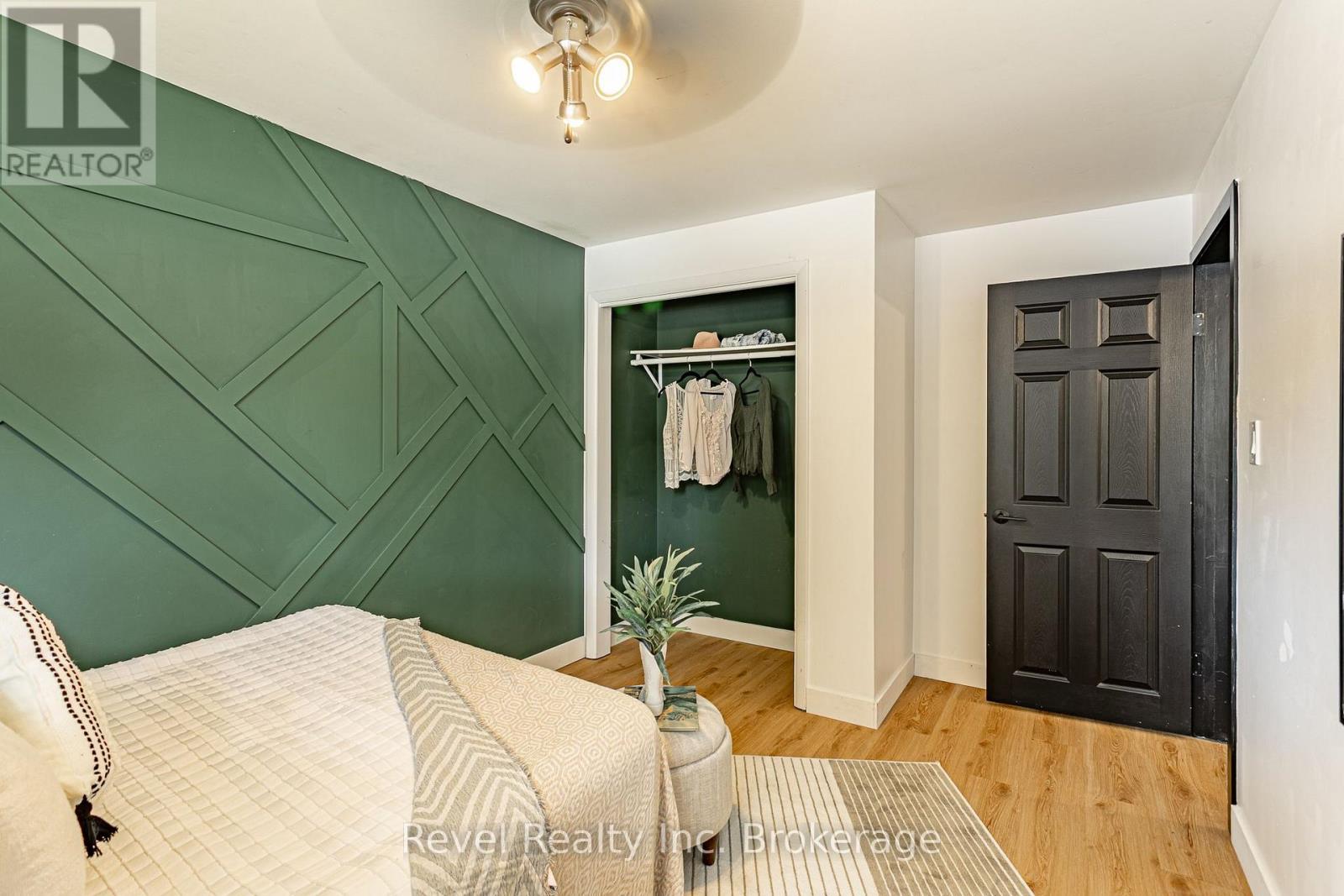 811 Hughson Street, Woodstock (Woodstock - North), Ontario  N4S 4P8 - Photo 16 - X13674716