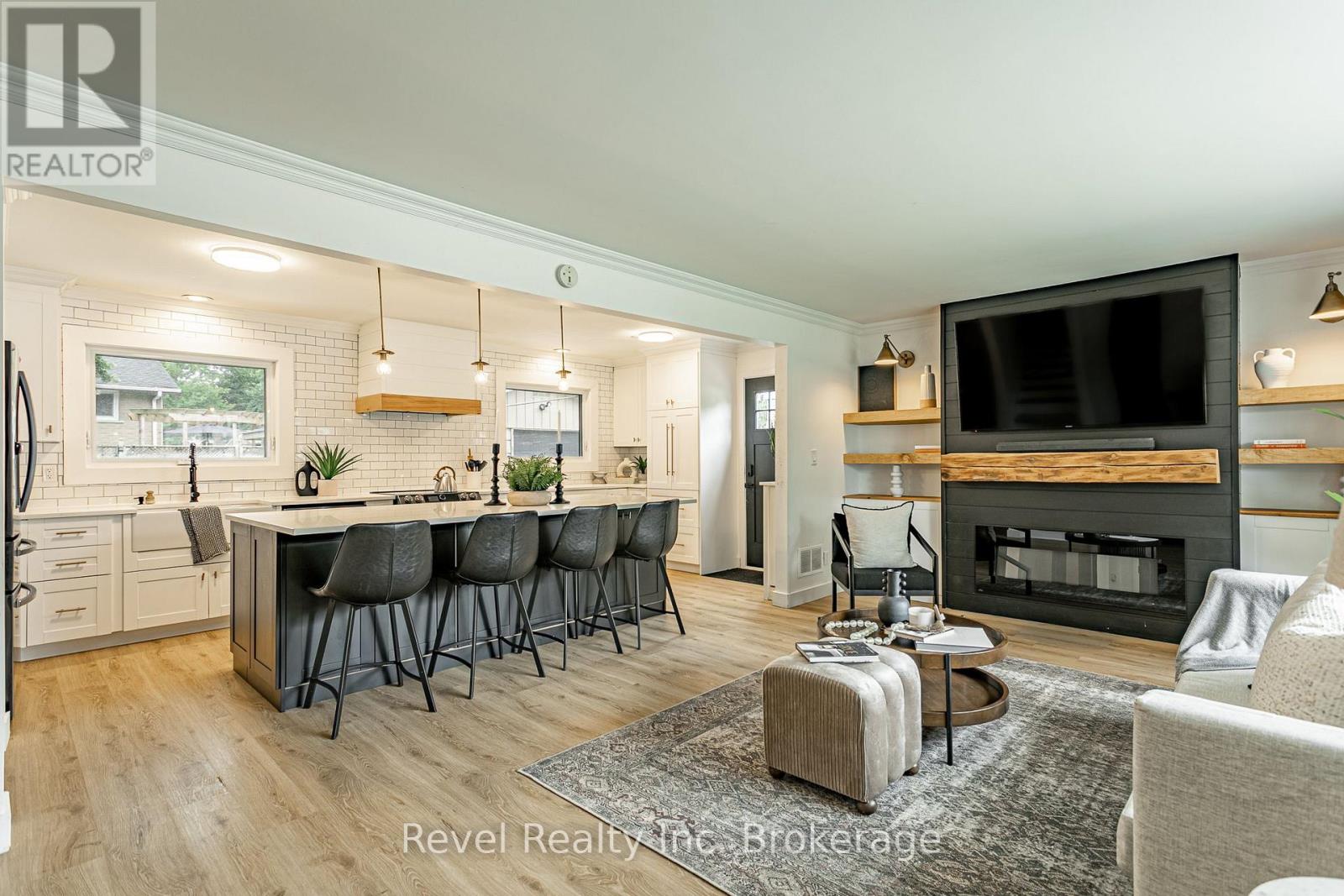 811 Hughson Street, Woodstock (Woodstock - North), Ontario  N4S 4P8 - Photo 6 - X13674716