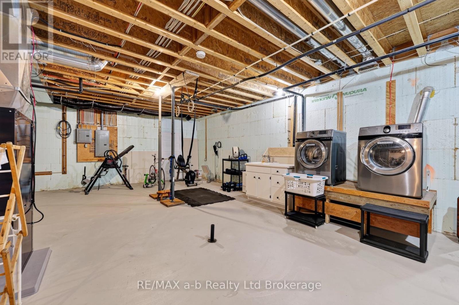 8827 Prince Street, Dutton/dunwich (Iona), Ontario  N0L 1P0 - Photo 35 - X13675684
