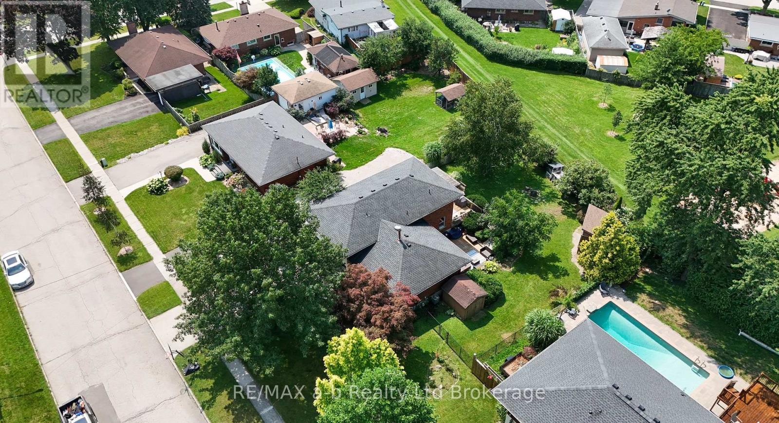 269 Ferncrest Road, Woodstock (Woodstock - North), Ontario  N4S 7S6 - Photo 3 - X13675704