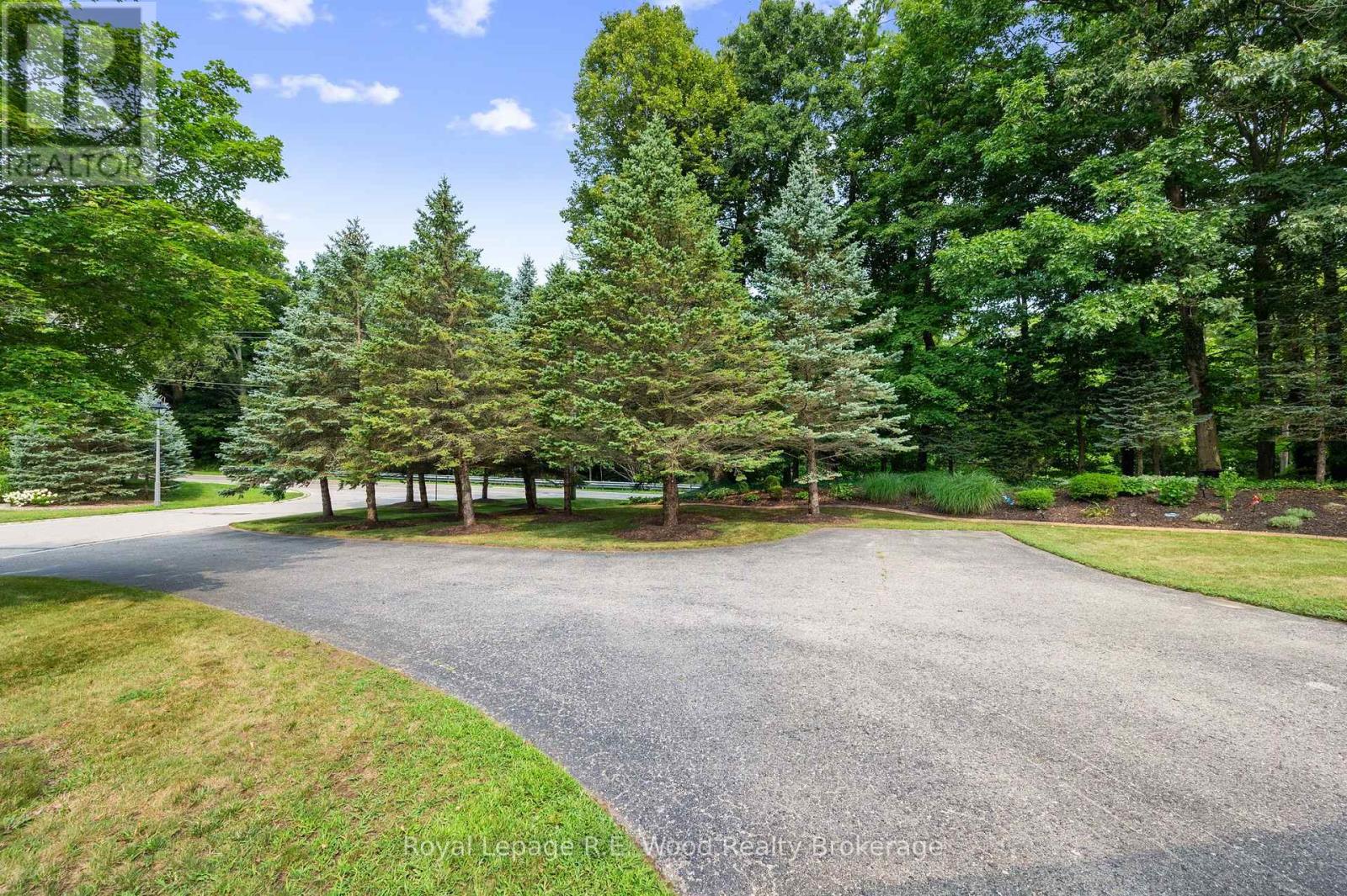 2 Whispering Pine Lane, Tillsonburg, Ontario  N4G 5V4 - Photo 45 - X13678574