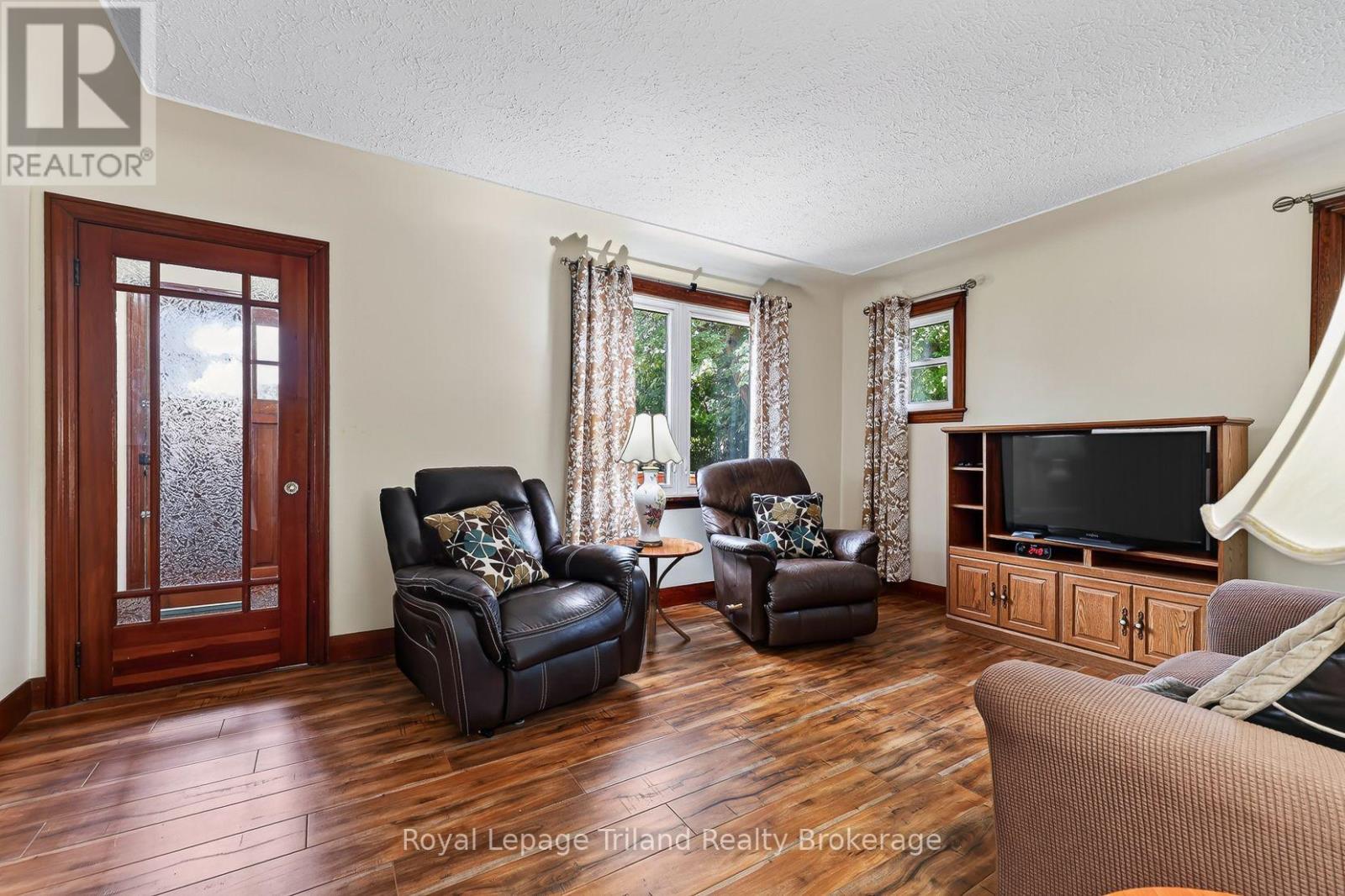 241 Delatre Street W, Zorra (Thamesford), Ontario  N0M 2M0 - Photo 19 - X13679134