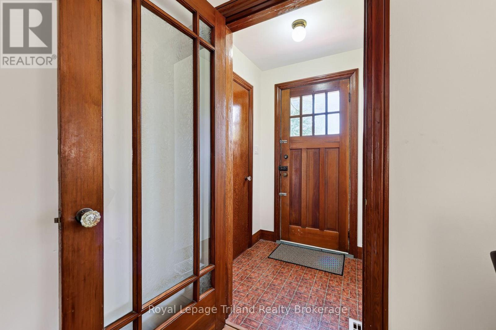 241 Delatre Street W, Zorra (Thamesford), Ontario  N0M 2M0 - Photo 20 - X13679134