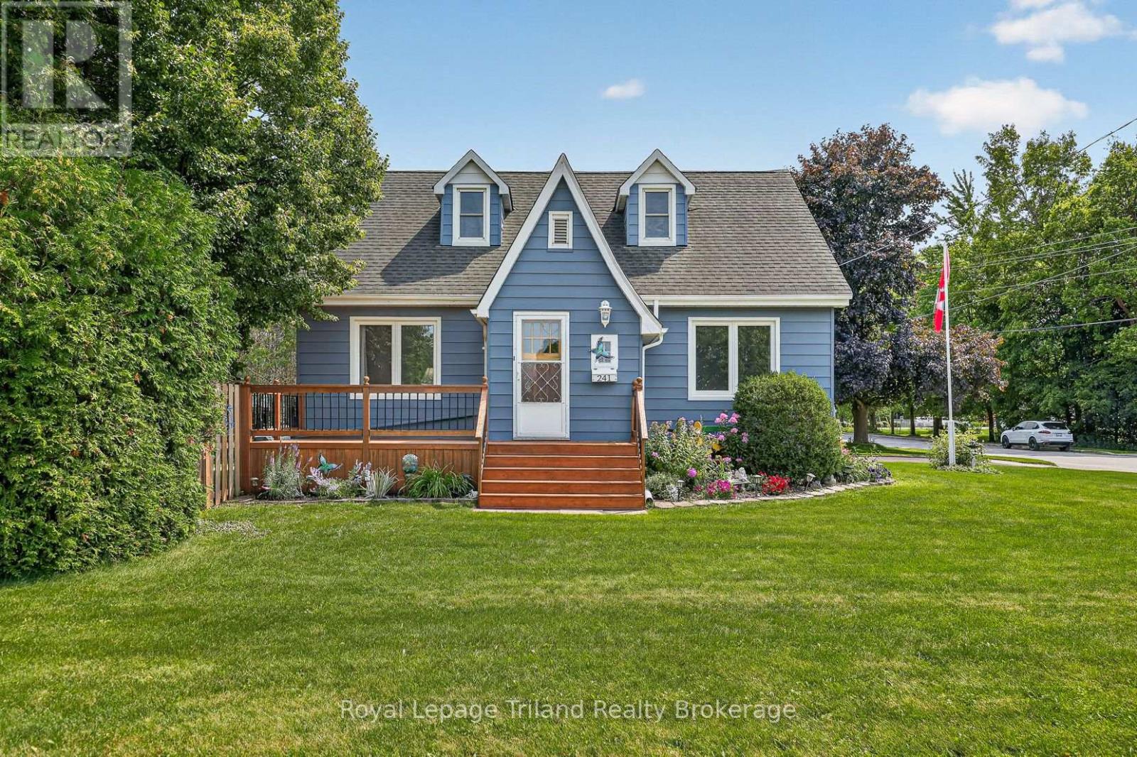 241 Delatre Street W, Zorra (Thamesford), Ontario  N0M 2M0 - Photo 3 - X13679134