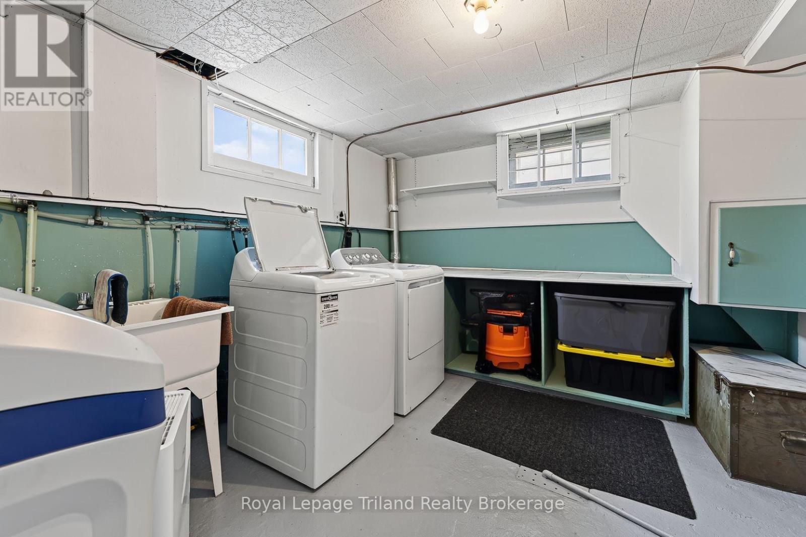 241 Delatre Street W, Zorra (Thamesford), Ontario  N0M 2M0 - Photo 35 - X13679134