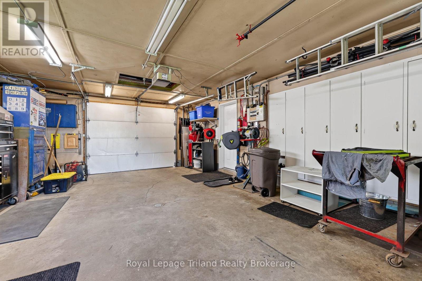 241 Delatre Street W, Zorra (Thamesford), Ontario  N0M 2M0 - Photo 36 - X13679134