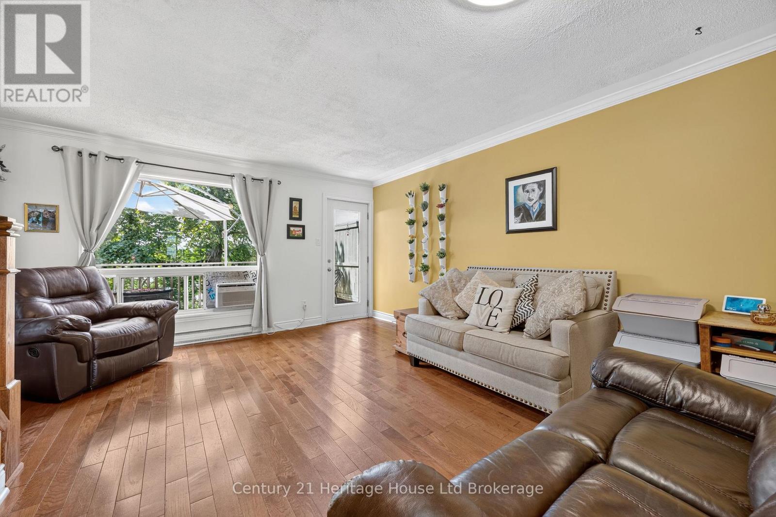7 - 43 Blandford Street, Woodstock (Woodstock - North), Ontario  N4S 7H7 - Photo 4 - X13683292