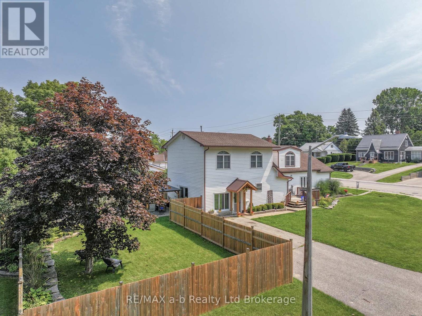 13 Potters Road N, Tillsonburg, Ontario  N4G 2G9 - Photo 37 - X13684266
