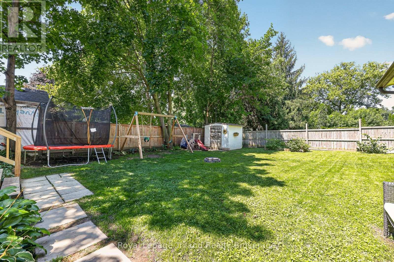 257 Hunter Street, Woodstock (Woodstock - North), Ontario  N4S 4E6 - Photo 32 - X13686712