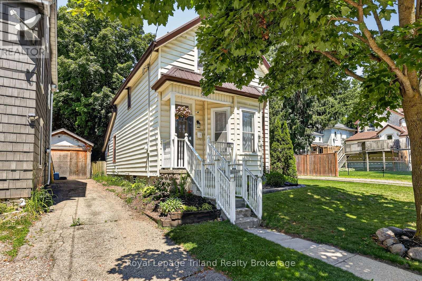 257 Hunter Street, Woodstock (Woodstock - North), Ontario  N4S 4E6 - Photo 35 - X13686712
