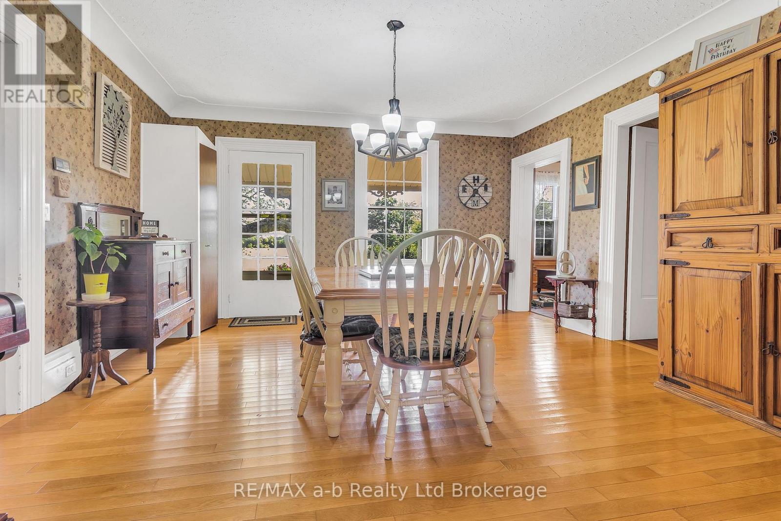 1813 Norfolk County 19 Road W, Norfolk (Vanessa), Ontario  N0E 1V0 - Photo 24 - X13687260