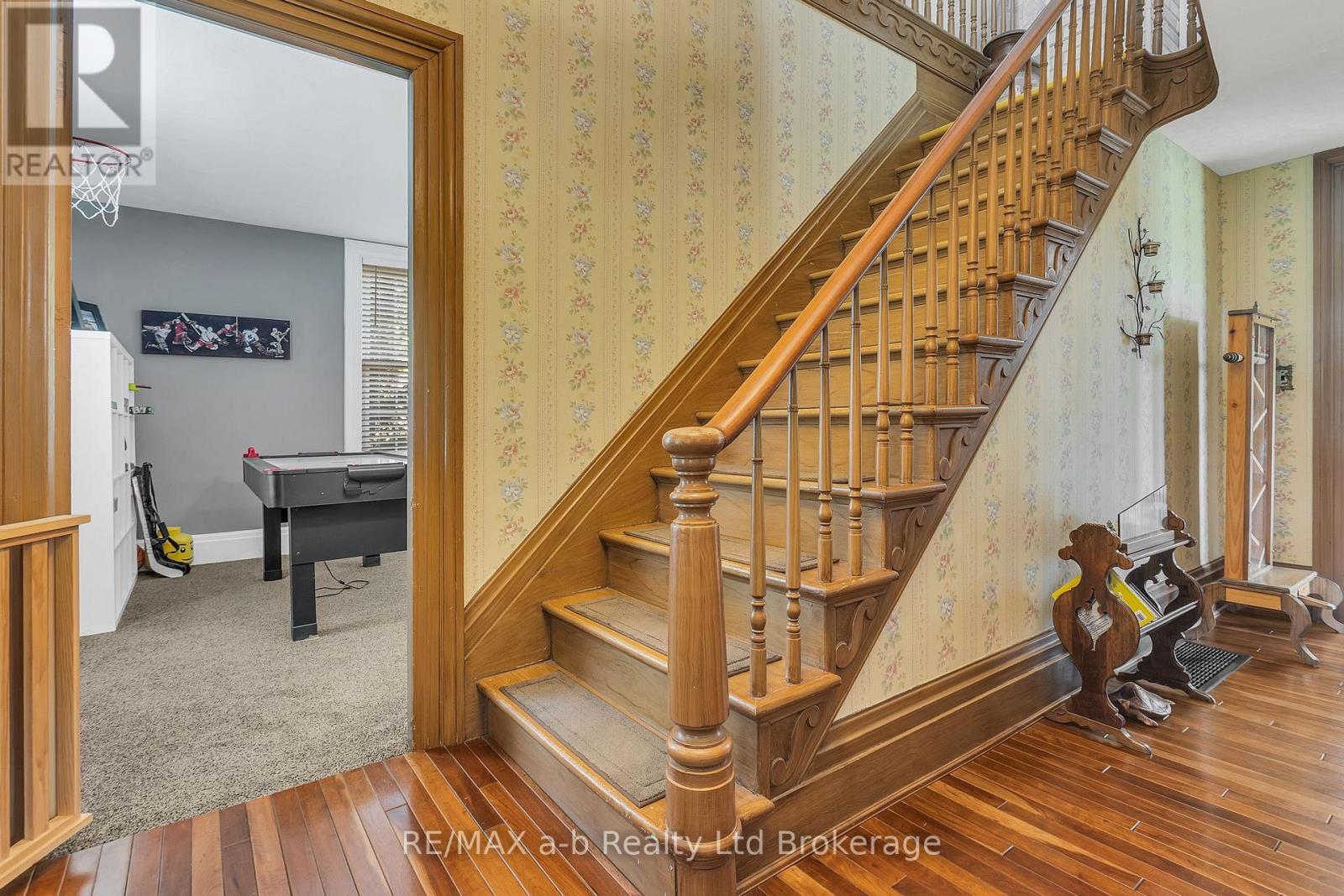 1813 Norfolk County 19 Road W, Norfolk (Vanessa), Ontario  N0E 1V0 - Photo 26 - X13687260