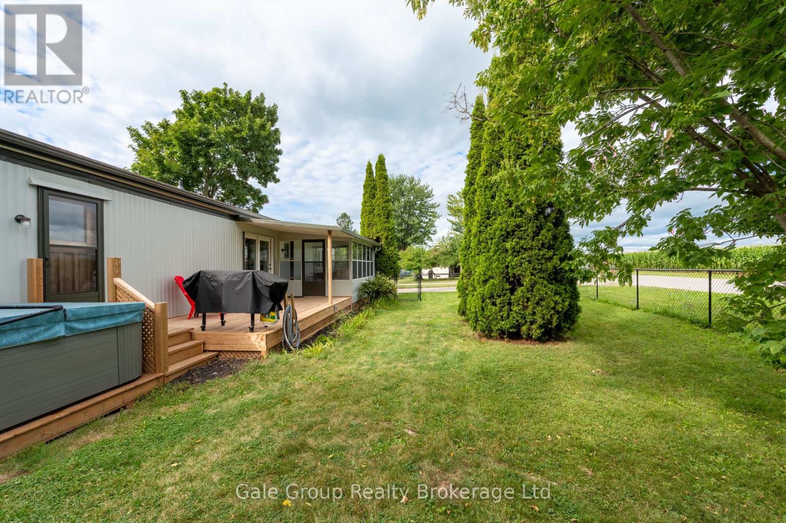 32 Pineview Ave Avenue, Malahide (Lyons), Ontario  N0L 2J0 - Photo 9 - X13687488