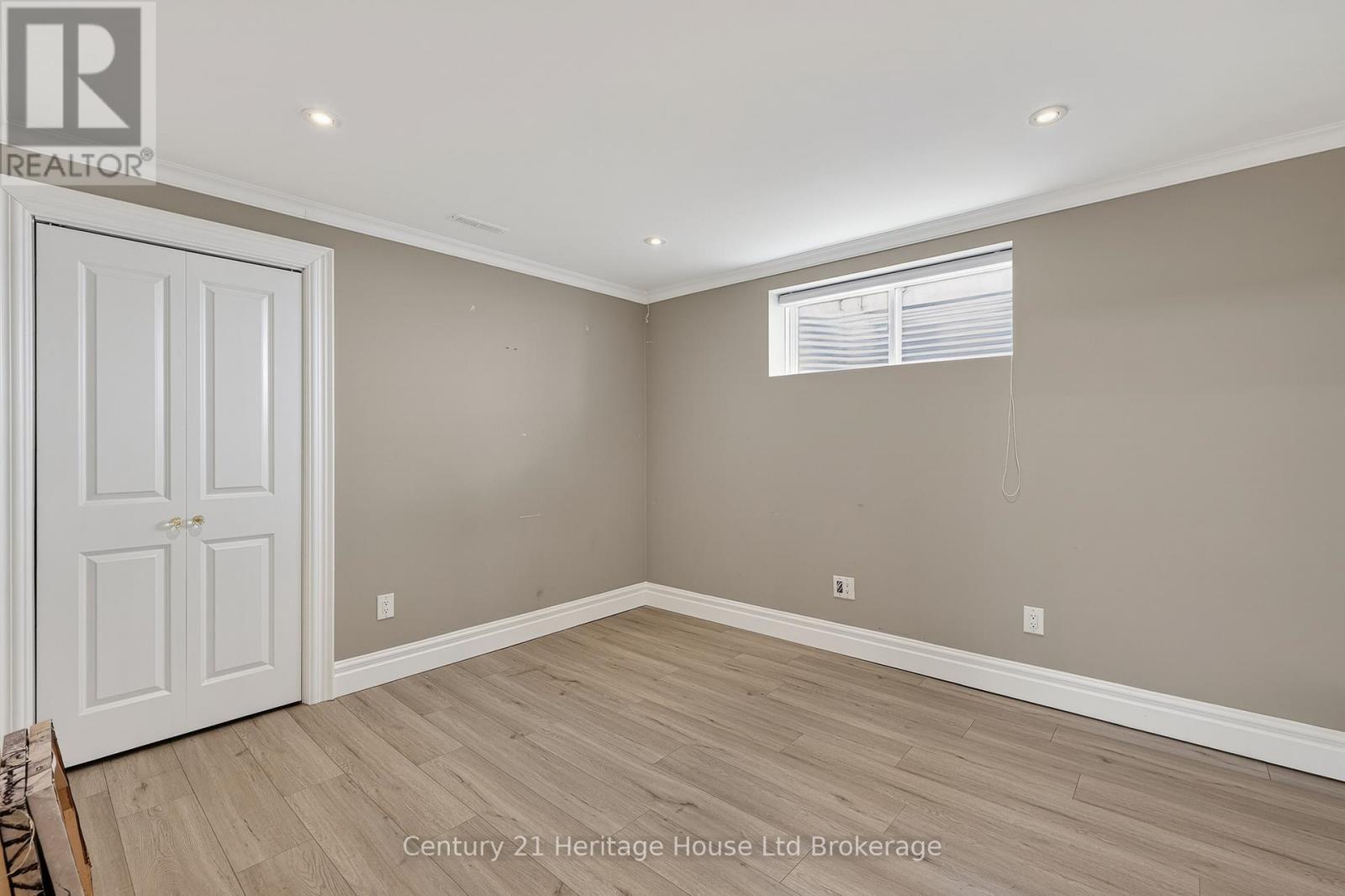 717 Normandy Drive, Woodstock (Woodstock - North), Ontario  N4T 0C5 - Photo 36 - X13688266