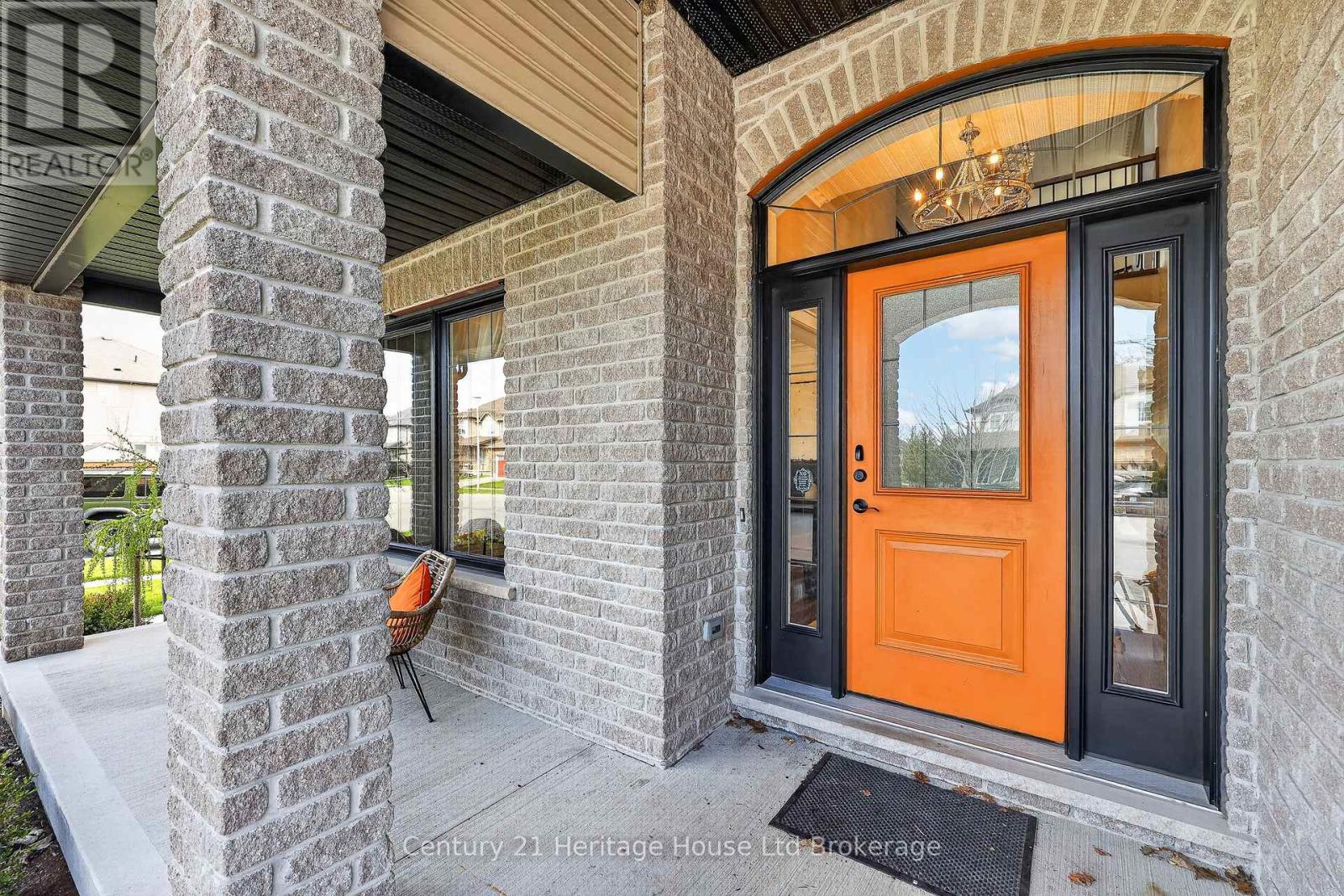 717 Normandy Drive, Woodstock (Woodstock - North), Ontario  N4T 0C5 - Photo 7 - X13688266