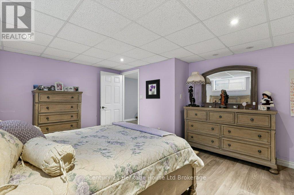 57 Wendy Calder Place, Woodstock (Woodstock - North), Ontario  N4T 1T4 - Photo 28 - X13688462