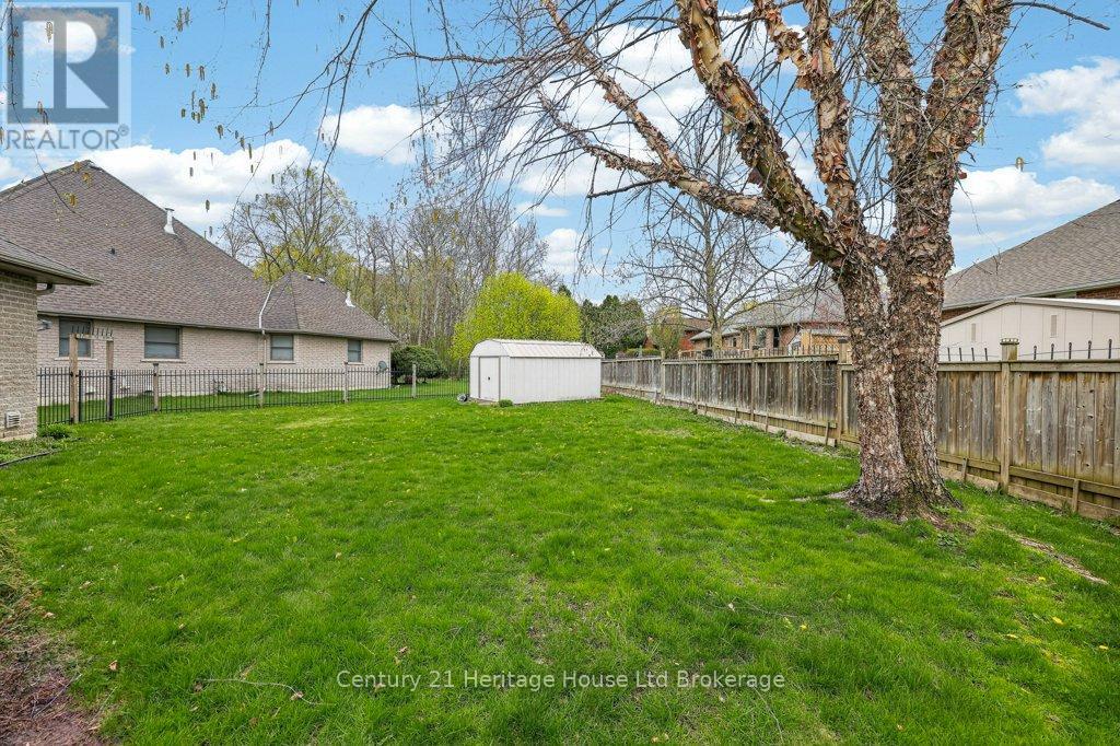 57 Wendy Calder Place, Woodstock (Woodstock - North), Ontario  N4T 1T4 - Photo 42 - X13688462