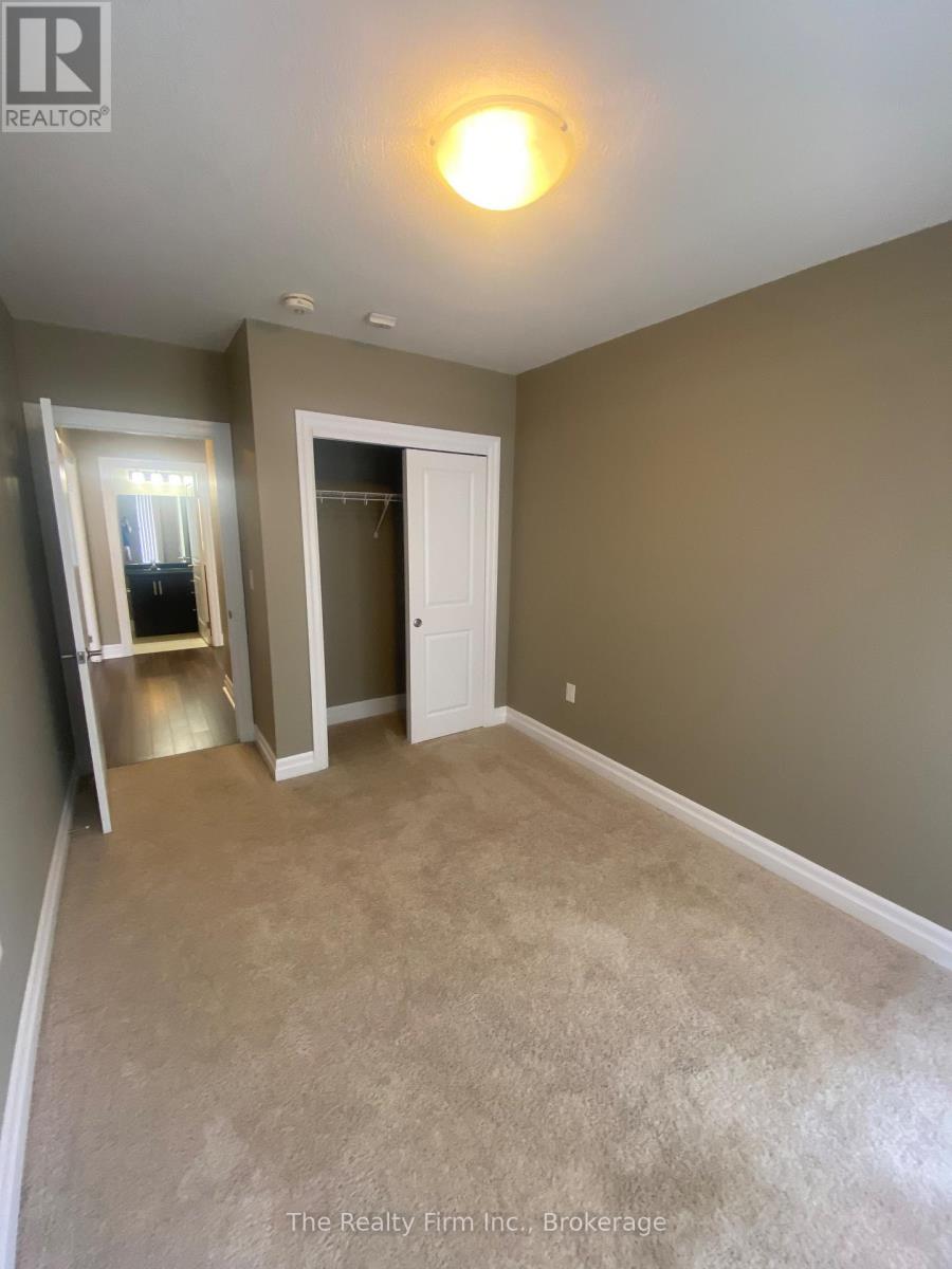 414 - 515 Finkle Street, Woodstock (Woodstock - South), Ontario  N4V 0B5 - Photo 6 - X13688896