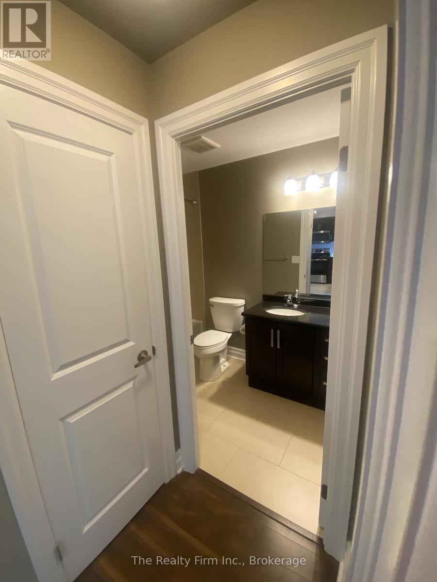 216 - 515 Finkle Street, Woodstock (Woodstock - South), Ontario  N4V 0B5 - Photo 5 - X13688952