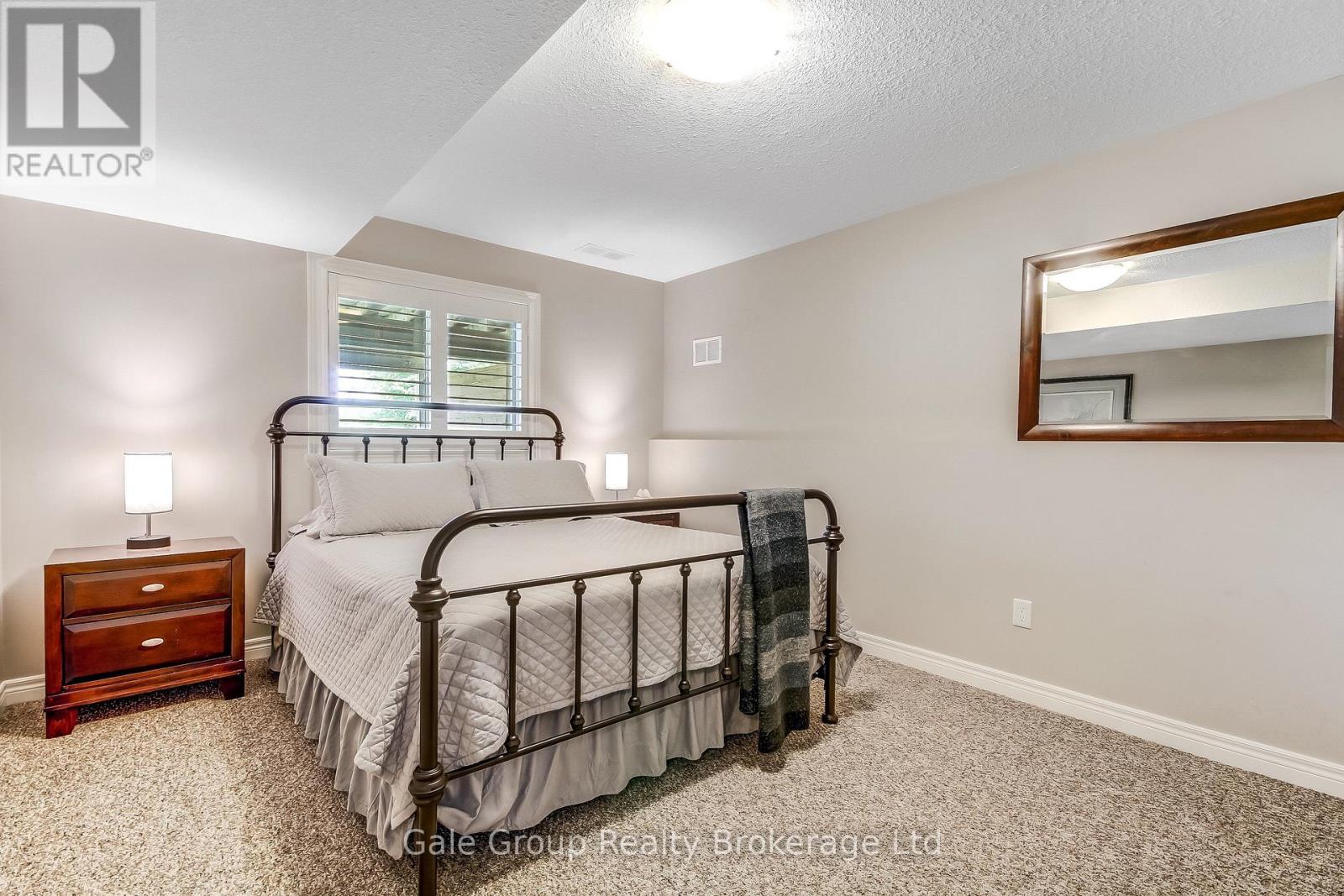 402 Fairway Road, Woodstock (Woodstock - North), Ontario  N4T 0E1 - Photo 15 - X13690698