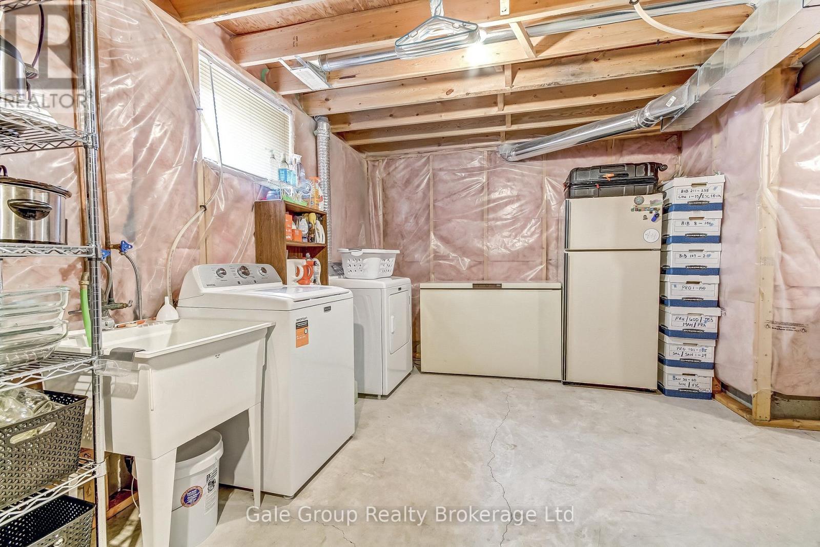 402 Fairway Road, Woodstock (Woodstock - North), Ontario  N4T 0E1 - Photo 17 - X13690698