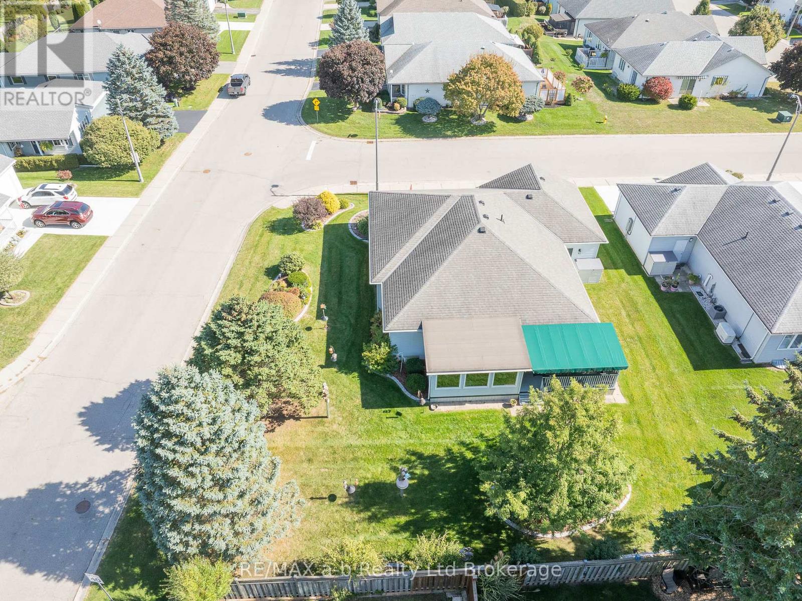 23 Armstrong Drive, Tillsonburg, Ontario  N4G 5T3 - Photo 35 - X13691030