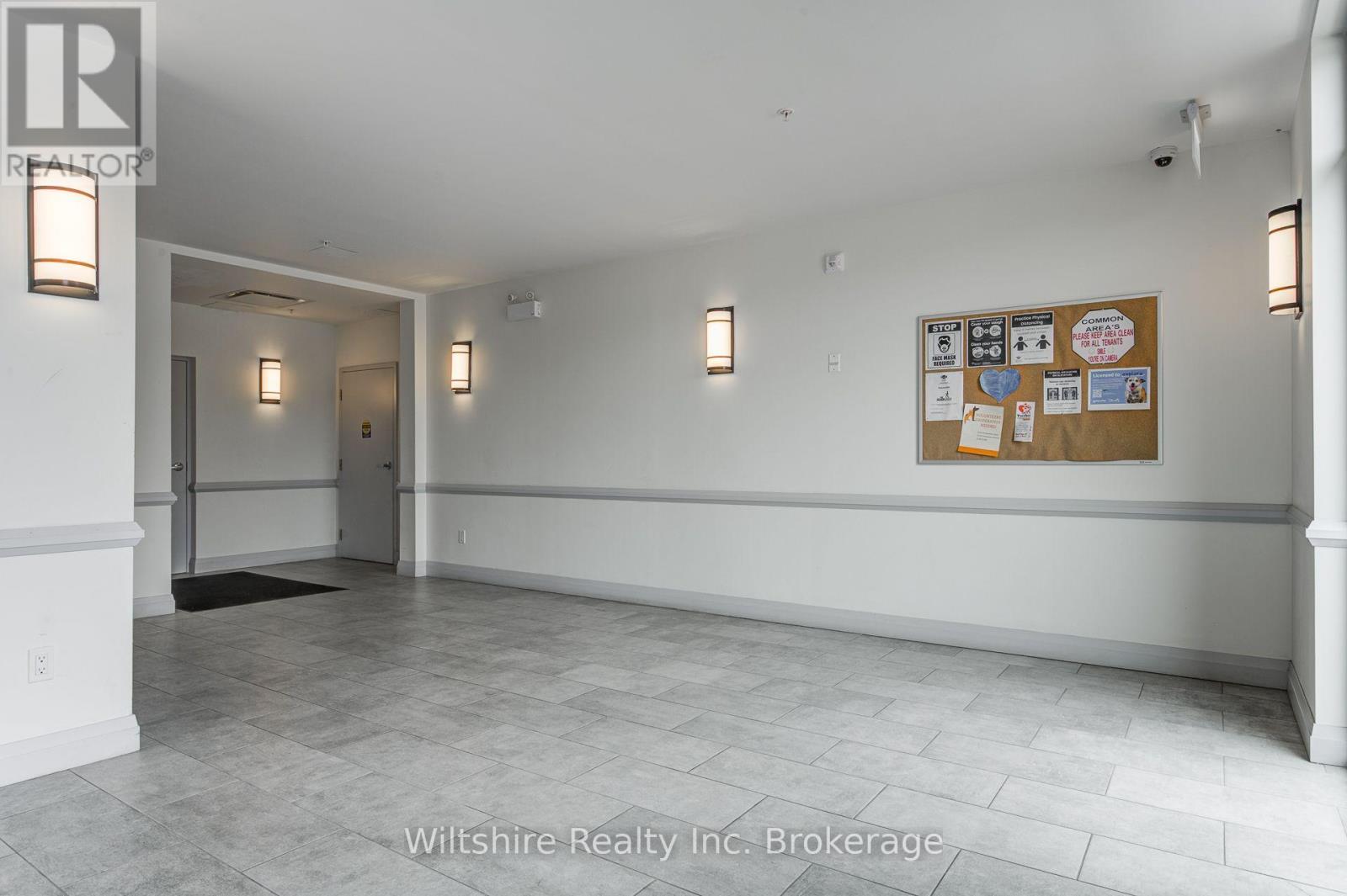 207 - 3 John Pound Road, Tillsonburg, Ontario  N4G 5X4 - Photo 5 - X13692392
