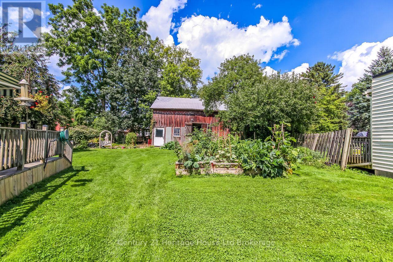 166 Dundas Street W, Zorra (Thamesford), Ontario  N0M 2M0 - Photo 15 - X13697104