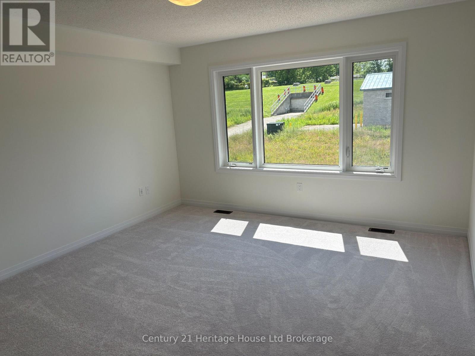 462 Jack Wilford Way, Woodstock (Woodstock - South), Ontario  N4S 0G4 - Photo 16 - X13697988