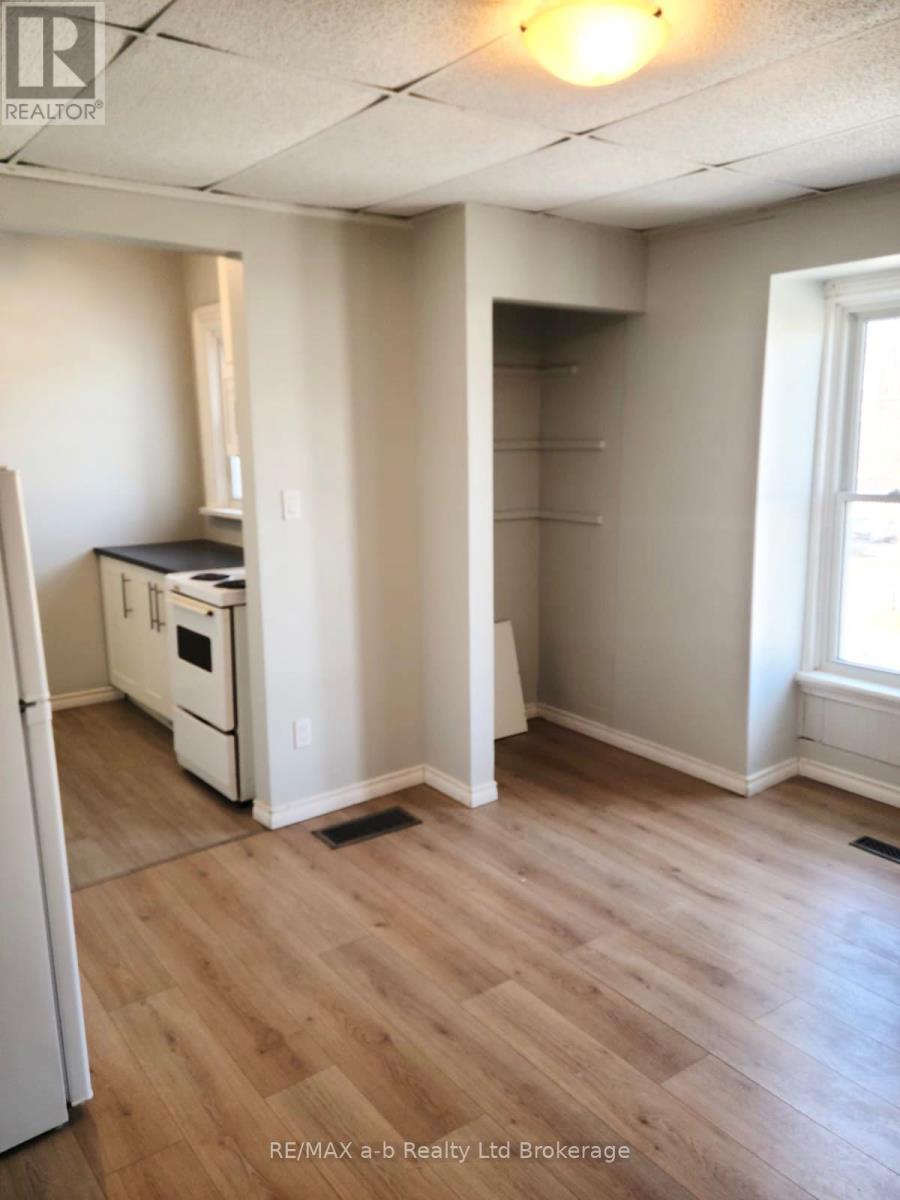 2 - 26 Stanley Street, London South (South F), Ontario  N6C 1B1 - Photo 3 - X13698640