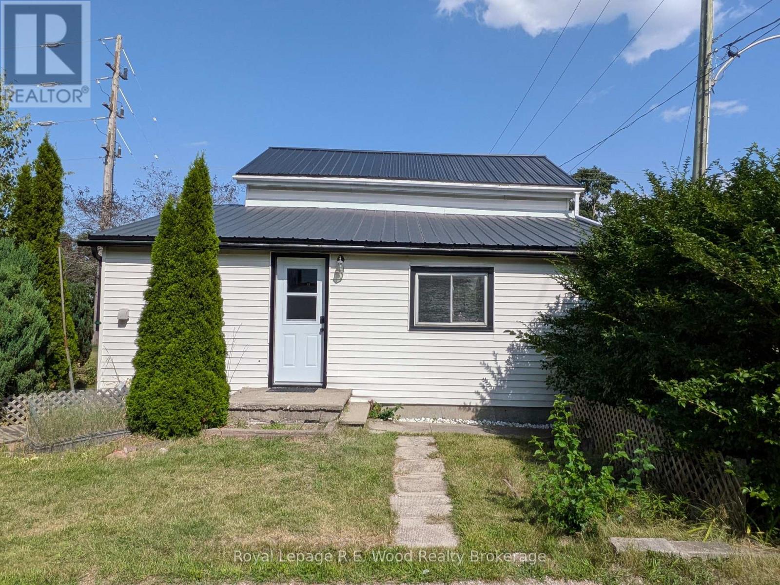 201 Tillson Avenue, Tillsonburg, Ontario  N4G 3B3 - Photo 4 - X13701190