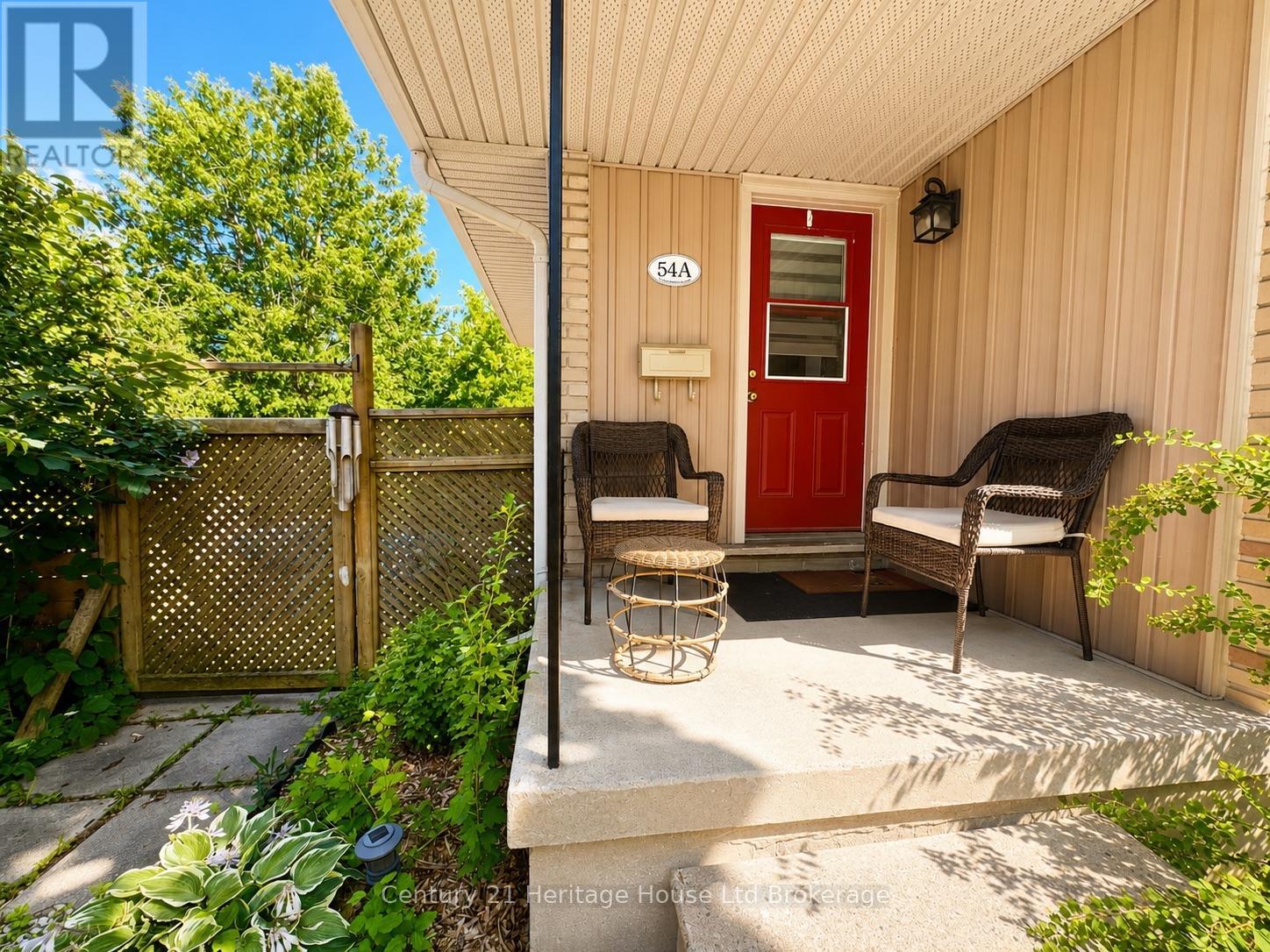 A - 54 Frontenac Road, London South (South T), Ontario  N5Z 3Y6 - Photo 4 - X13701636