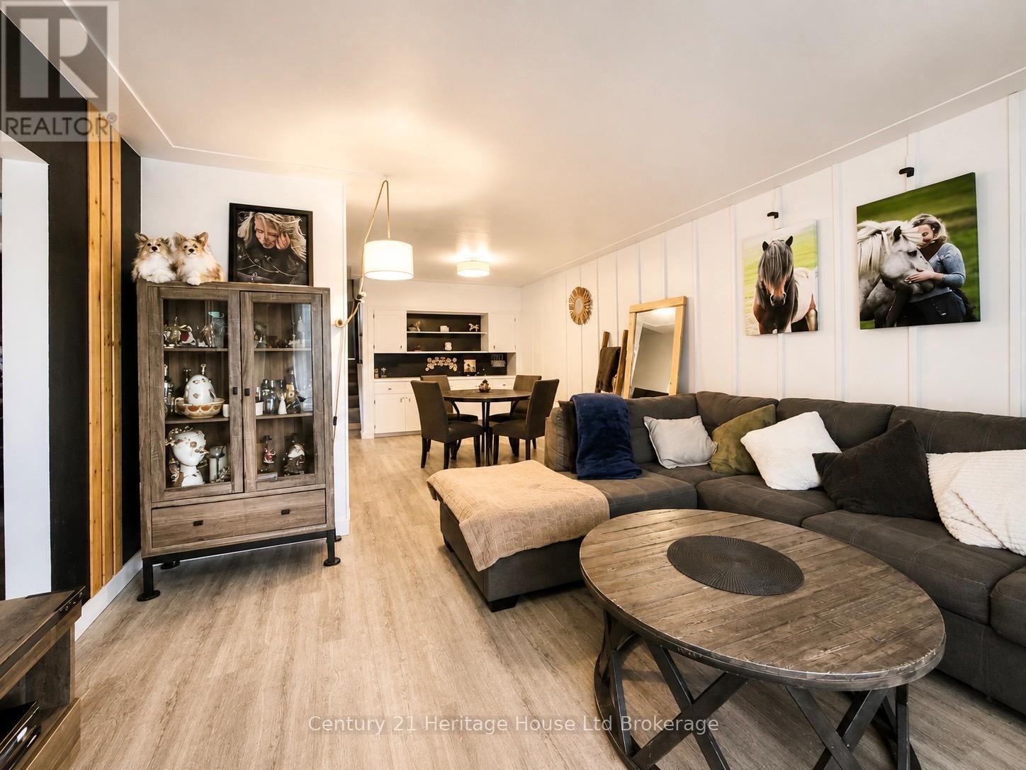 A - 54 Frontenac Road, London South (South T), Ontario  N5Z 3Y6 - Photo 6 - X13701636