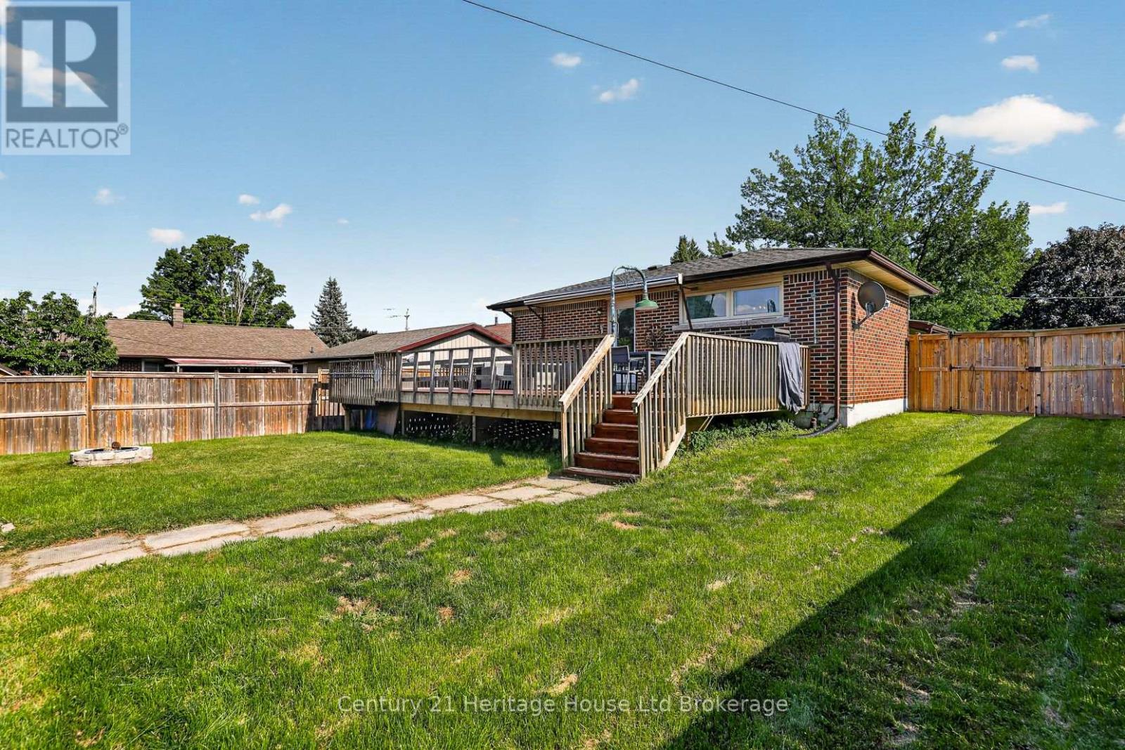 1037 Warwick Street, Woodstock (Woodstock - North), Ontario  N4S 4S3 - Photo 32 - X13702250