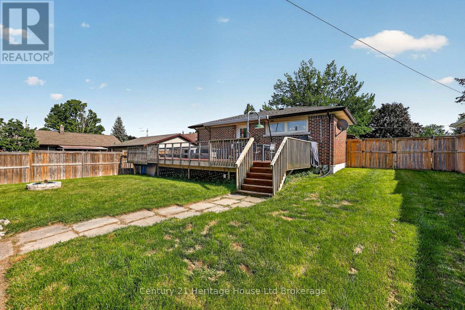 1037 Warwick Street, Woodstock (Woodstock - North), Ontario  N4S 4S3 - Photo 38 - X13702250