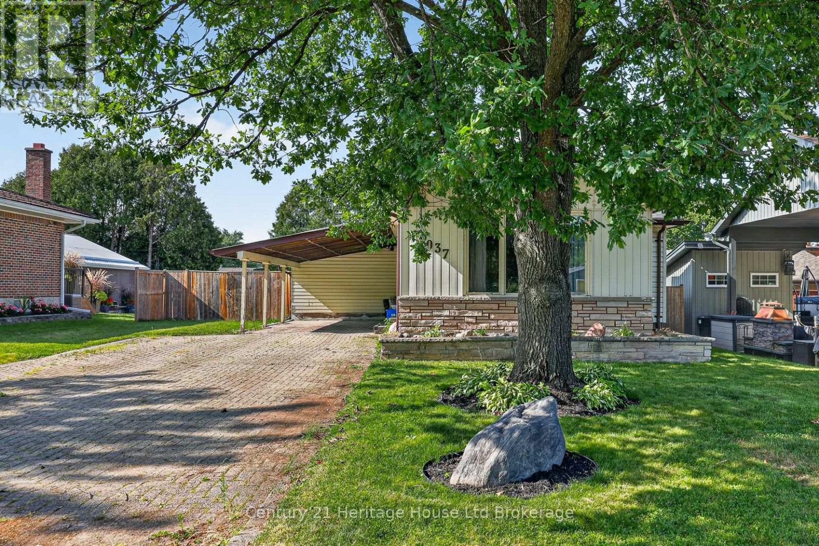 1037 Warwick Street, Woodstock (Woodstock - North), Ontario  N4S 4S3 - Photo 7 - X13702250