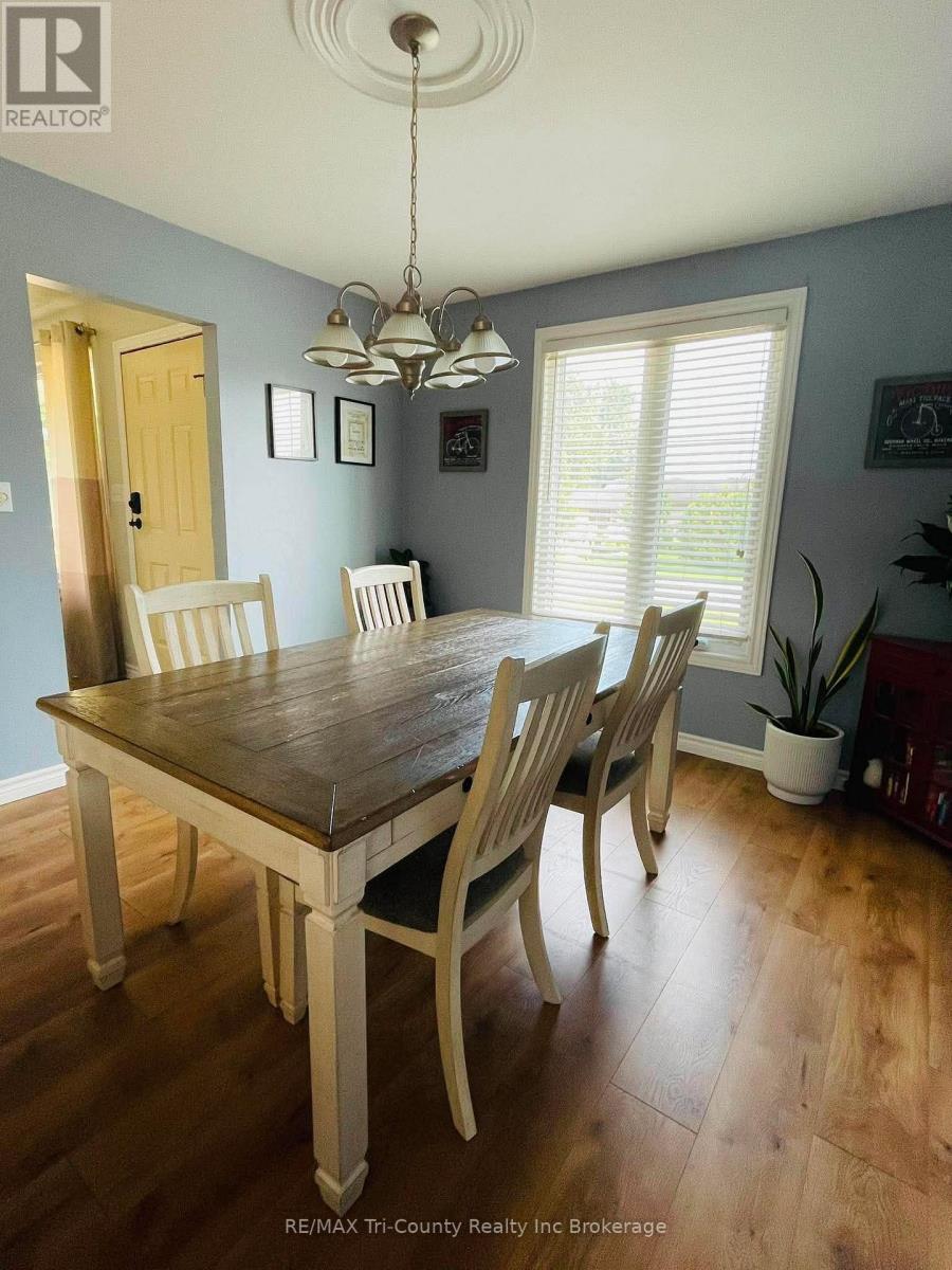173 Carroll Street W, Strathroy-Caradoc (Sw), Ontario  N7G 3P8 - Photo 13 - X13703032