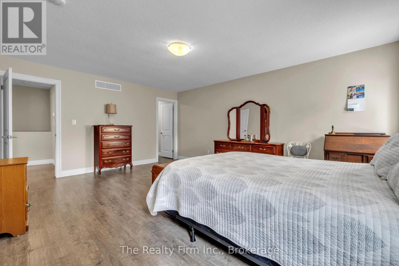 27 Cronyn Street, Woodstock (Woodstock - South), Ontario  N4S 3T4 - Photo 16 - X13703268