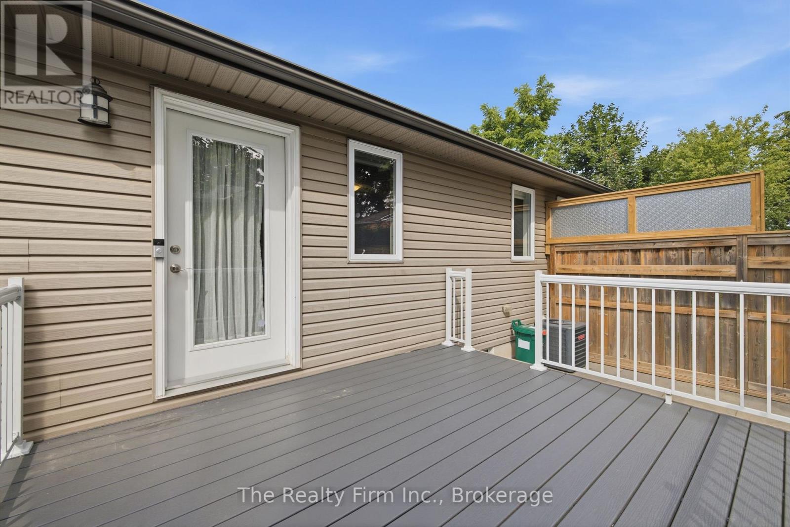 27 Cronyn Street, Woodstock (Woodstock - South), Ontario  N4S 3T4 - Photo 31 - X13703268