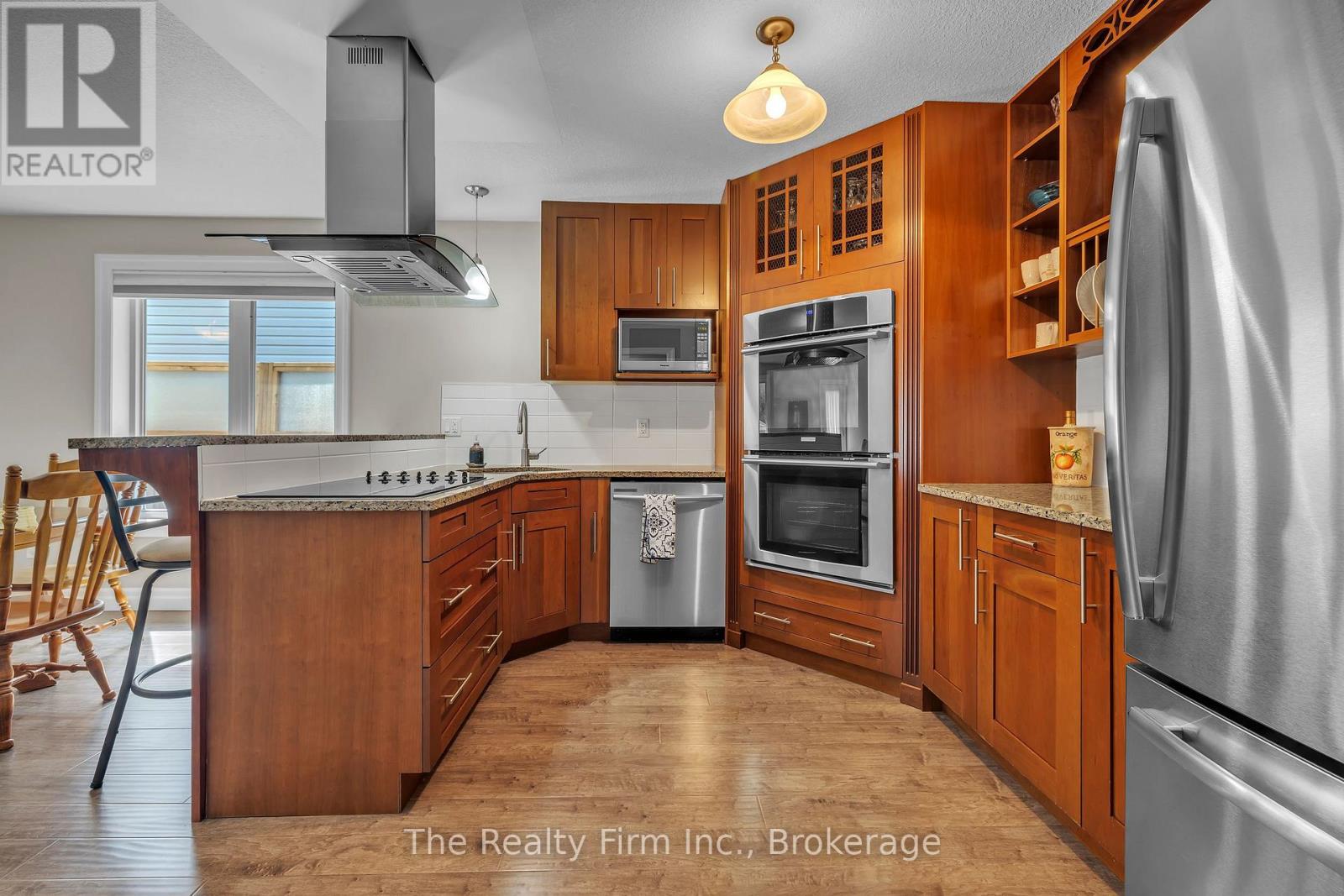 27 Cronyn Street, Woodstock (Woodstock - South), Ontario  N4S 3T4 - Photo 7 - X13703268