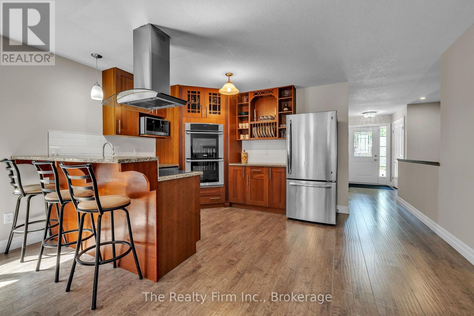 27 Cronyn Street, Woodstock (Woodstock - South), Ontario  N4S 3T4 - Photo 8 - X13703268