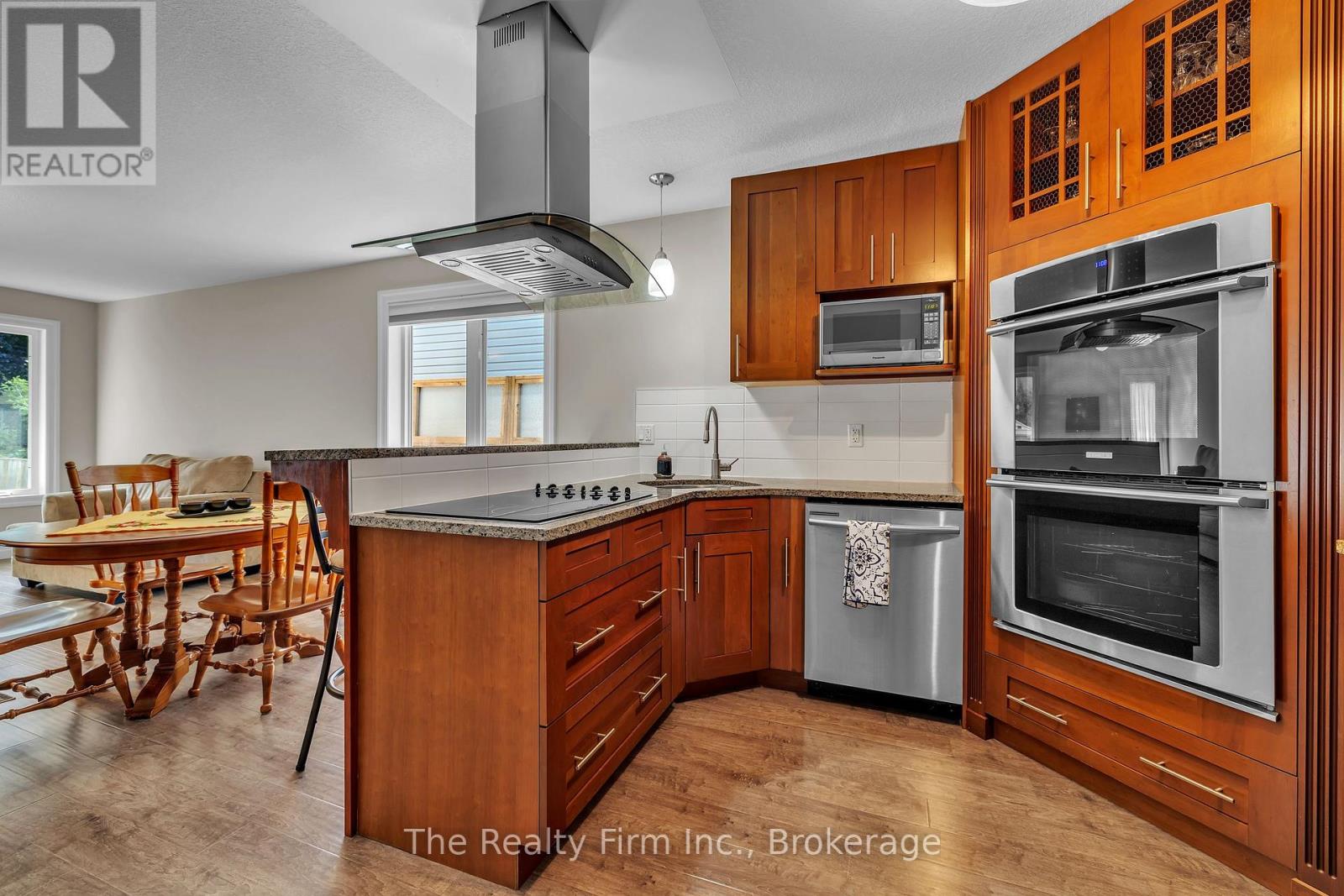 27 Cronyn Street, Woodstock (Woodstock - South), Ontario  N4S 3T4 - Photo 9 - X13703268