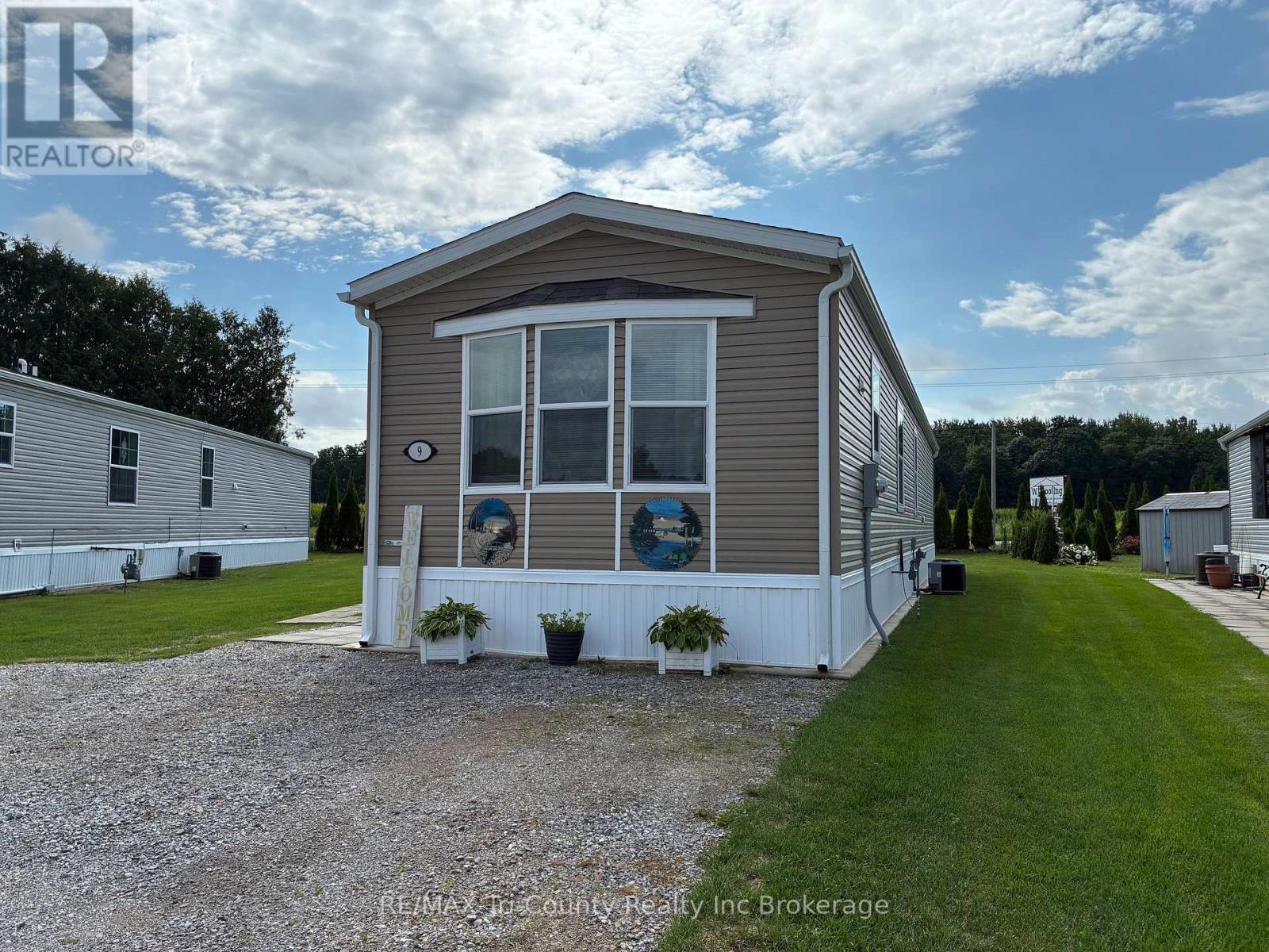 9 - 11981 Plank Road, Bayham, Ontario  N4G 4G9 - Photo 2 - X13703962